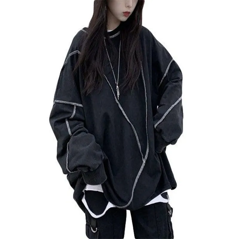 Gothic retro Sweatshirt black Harajuku loose casual long sleeve patchwork 90s street clothes junk punk pullover
Gothic retro Sweatshirt black Harajuku loose casual long sleeve patchwork 90s street clothes junk punk pullover