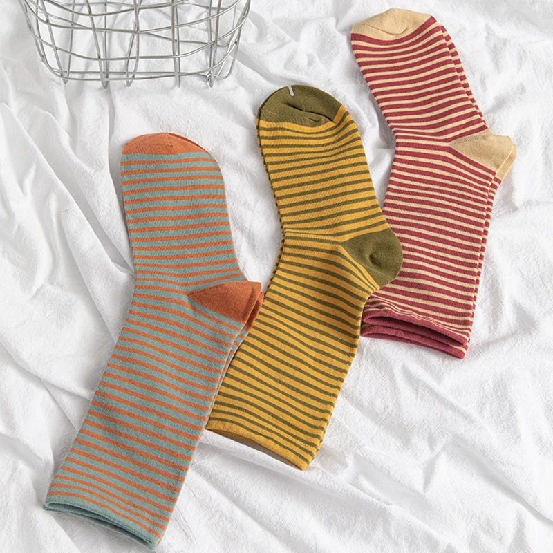 1 Pair Women Socks New Autumn Winter Japanese Fashion Harajuku Colorful Striped Socks Medias Cotton Thick Warm Long Funny Socks
1 Pair Women Socks New Autumn Winter Japanese Fashion Harajuku Colorful Striped Socks Medias Cotton Thick Warm Long Funny Socks