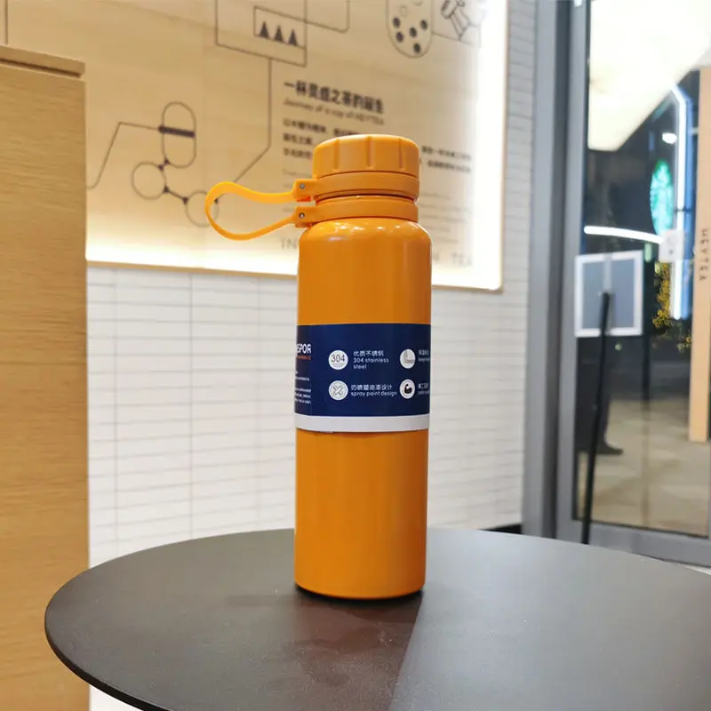 304 Stainless Steel Thermos Bottle Large Capacity Vacuum Flask Outdoor Sports Thermal Mug Portable Simple 600 / 800ml Cups
304 Stainless Steel Thermos Bottle Large Capacity Vacuum Flask Outdoor Sports Thermal Mug Portable Simple 600 / 800ml Cups
