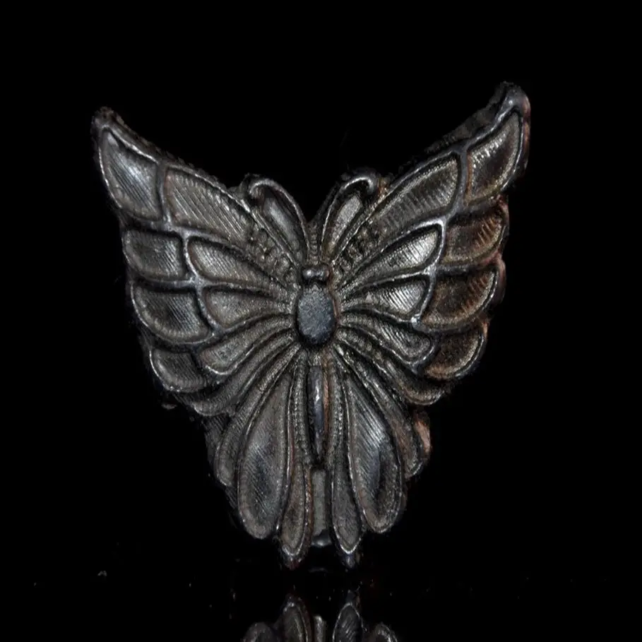 China Hongshan Culture Magnetic Black Iron Meteorite Sculpture Lucky'“Butterfly”Necklace/Waist Tag Home Decoration
China Hongshan Culture Magnetic Black Iron Meteorite Sculpture Lucky'“Butterfly”Necklace/Waist Tag Home Decoration