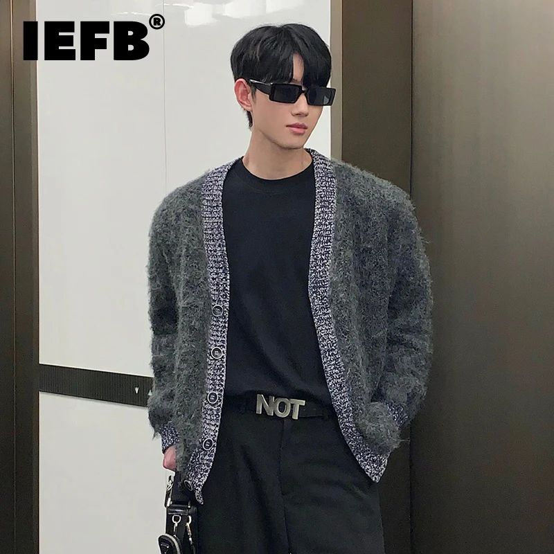 Мужской шерстяной кардиган IEFB, модный свитер контрастных цветов в Корейском стиле, Свободные Повседневные вязаные пальто на осень и зиму, новинка 9C2483
Мужской шерстяной кардиган IEFB, модный свитер контрастных цветов в Корейском стиле, Свободные Повседневные вязаные пальто на осень и зиму, новинка 9C2483