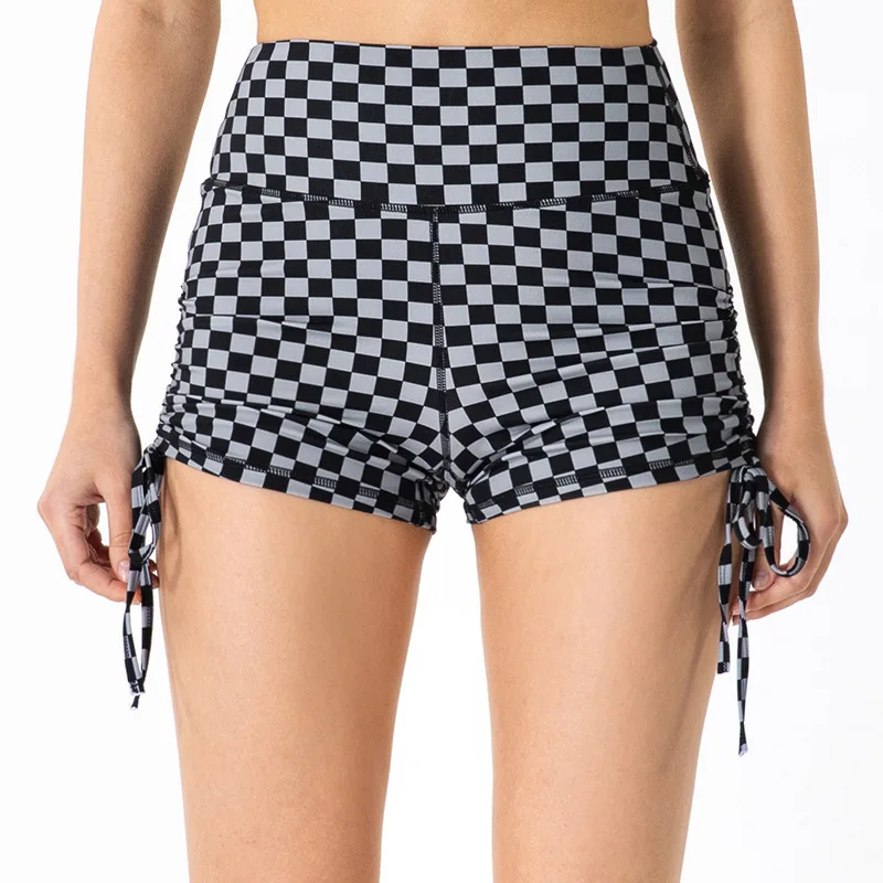 New Spring Summer Chessboard Plaid Sports Shorts Women's High Waist Naked Feeling Tight Running Hip Lifting Rope YOGA SHORTS
New Spring Summer Chessboard Plaid Sports Shorts Women's High Waist Naked Feeling Tight Running Hip Lifting Rope YOGA SHORTS