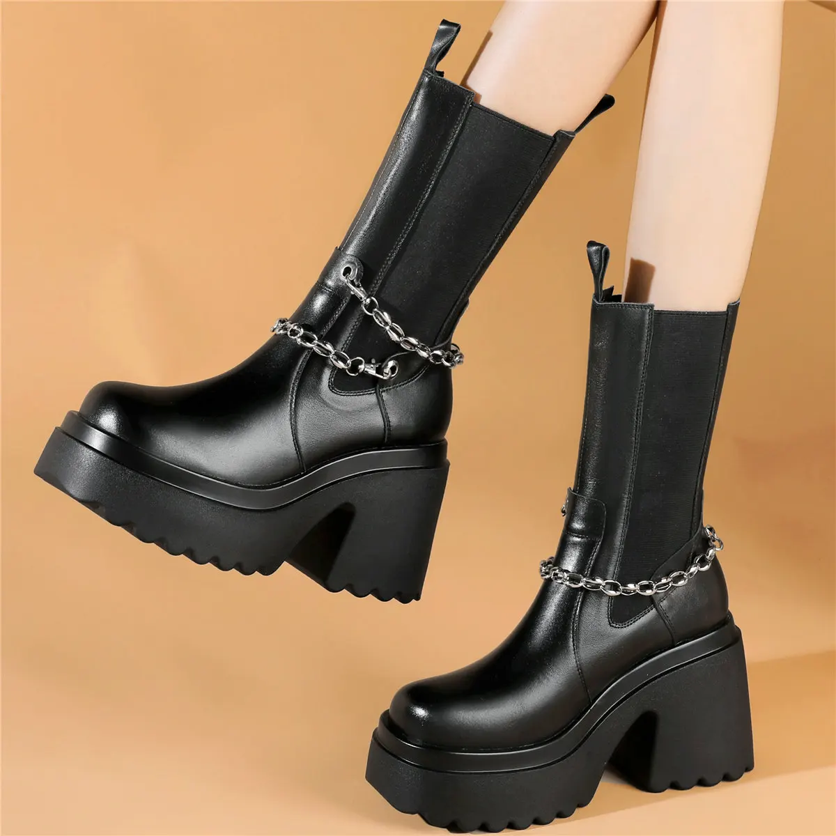 2022 Chic Chain Shoes Women Genuine Leather High Heel Ankle Boots Female High Top Winter Warm Platform Pumps Shoes Casual Shoes
2022 Chic Chain Shoes Women Genuine Leather High Heel Ankle Boots Female High Top Winter Warm Platform Pumps Shoes Casual Shoes