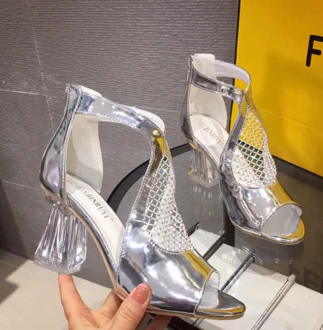 Spring Summer Crystal Sandals Boots Peep Toe Hollow Bling Rhinestone Air Mesh Transparent Thick High Heels Summer Boots Back Zip
Spring Summer Crystal Sandals Boots Peep Toe Hollow Bling Rhinestone Air Mesh Transparent Thick High Heels Summer Boots Back Zip