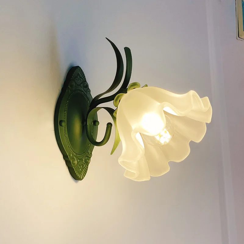 French rural style flower wall lamp net red ins creative living room background wall lamp American retro bedroom bedside lamp
French rural style flower wall lamp net red ins creative living room background wall lamp American retro bedroom bedside lamp