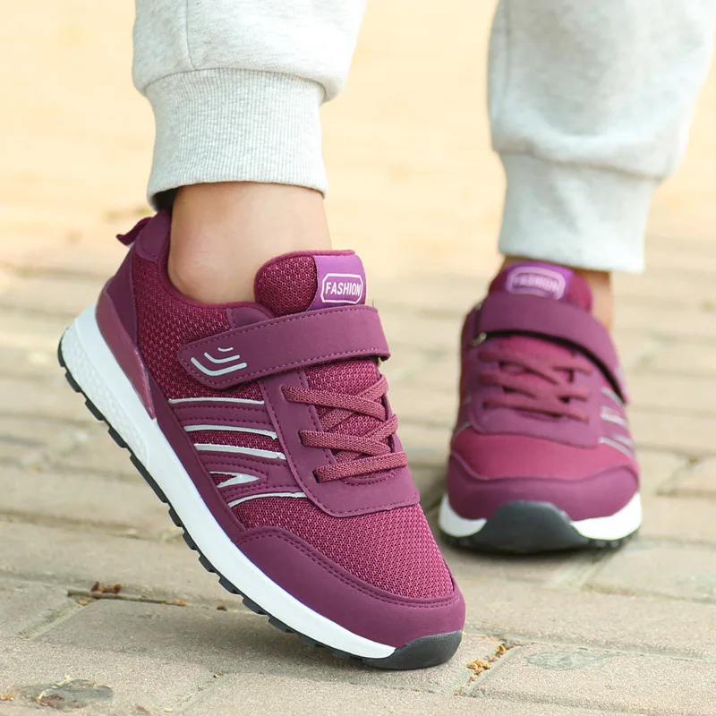 Summer Purple Sports Shoes Men Women Low Top Mesh Walking Shoes Elderly Traf Casual Solid Color Comfort Black Sneakers Boots
Summer Purple Sports Shoes Men Women Low Top Mesh Walking Shoes Elderly Traf Casual Solid Color Comfort Black Sneakers Boots