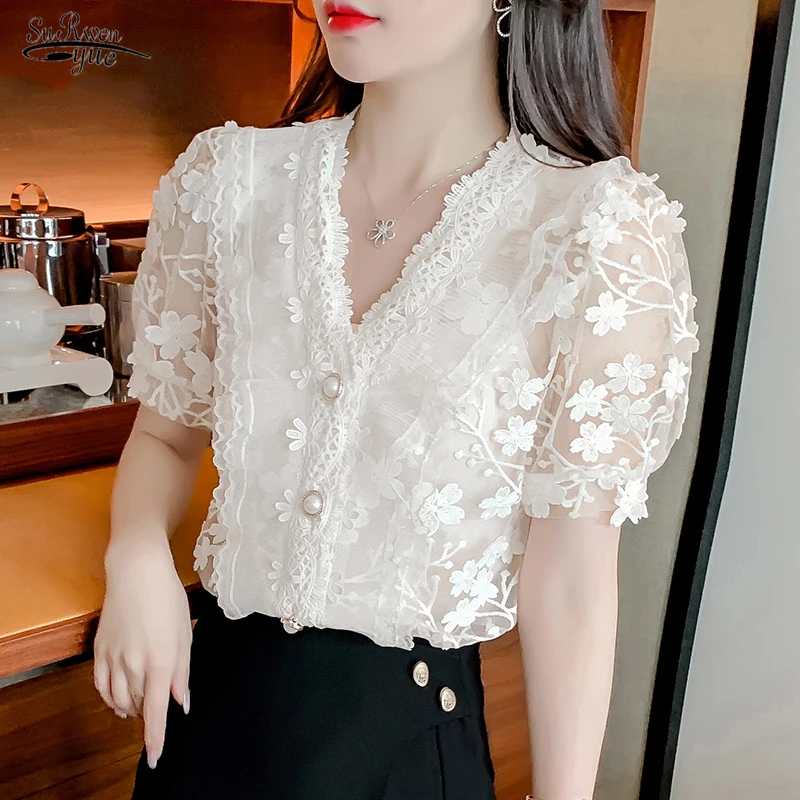Summer V-Neck Puff Short Sleeve Women Shirt Fashion Jacquard Ruffle Tops Women Elegant Flower Button Lace Blouse Blusas 20048
Summer V-Neck Puff Short Sleeve Women Shirt Fashion Jacquard Ruffle Tops Women Elegant Flower Button Lace Blouse Blusas 20048