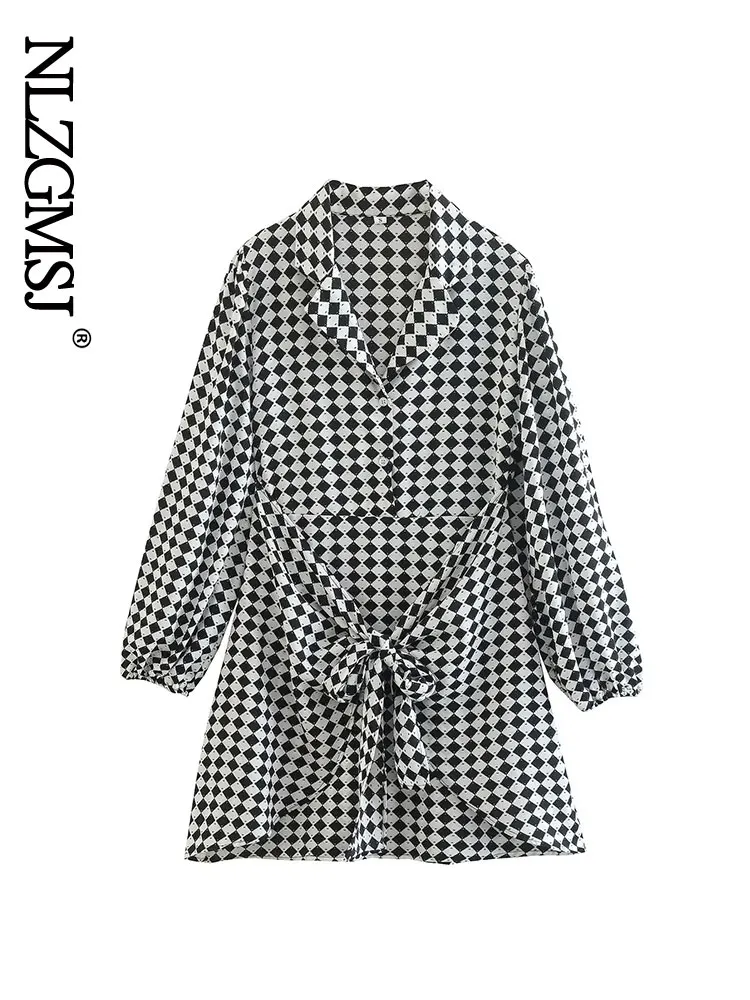 Женское платье-рубашка с леопардовым принтом и длинным рукавом
Женское платье-рубашка с леопардовым принтом и длинным рукавом