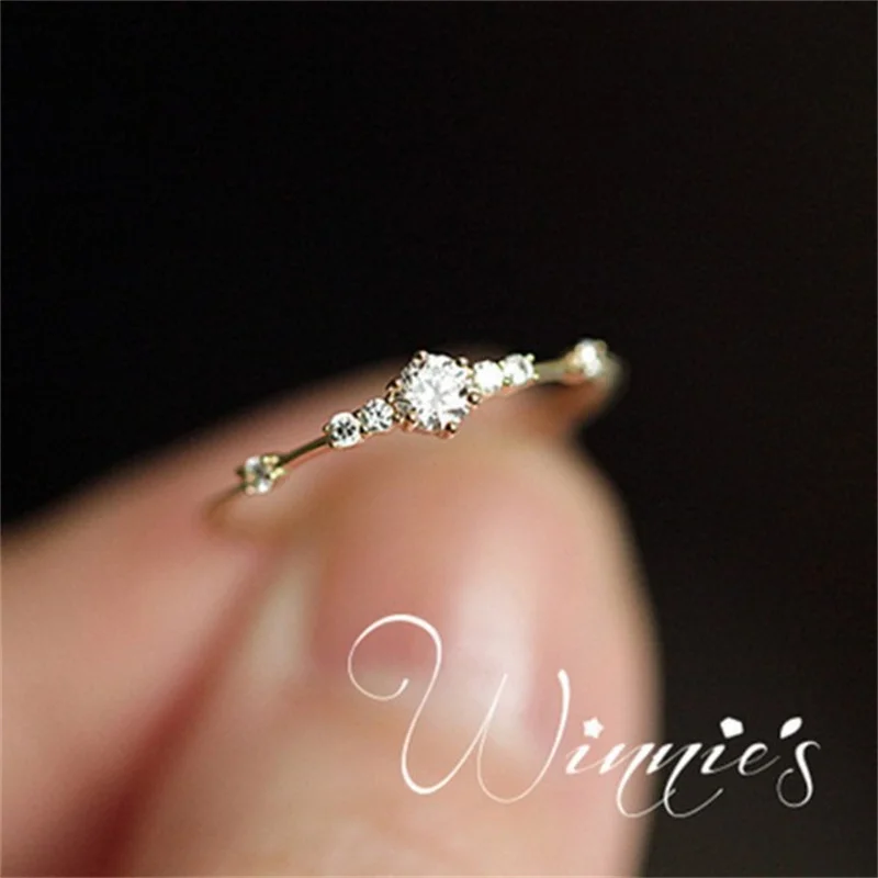 Exquisite Qualities Silver Gold Colors Rings for Women Trendy Metal Inlaid White Stone Wedding Engagement Jewelry
Exquisite Qualities Silver Gold Colors Rings for Women Trendy Metal Inlaid White Stone Wedding Engagement Jewelry