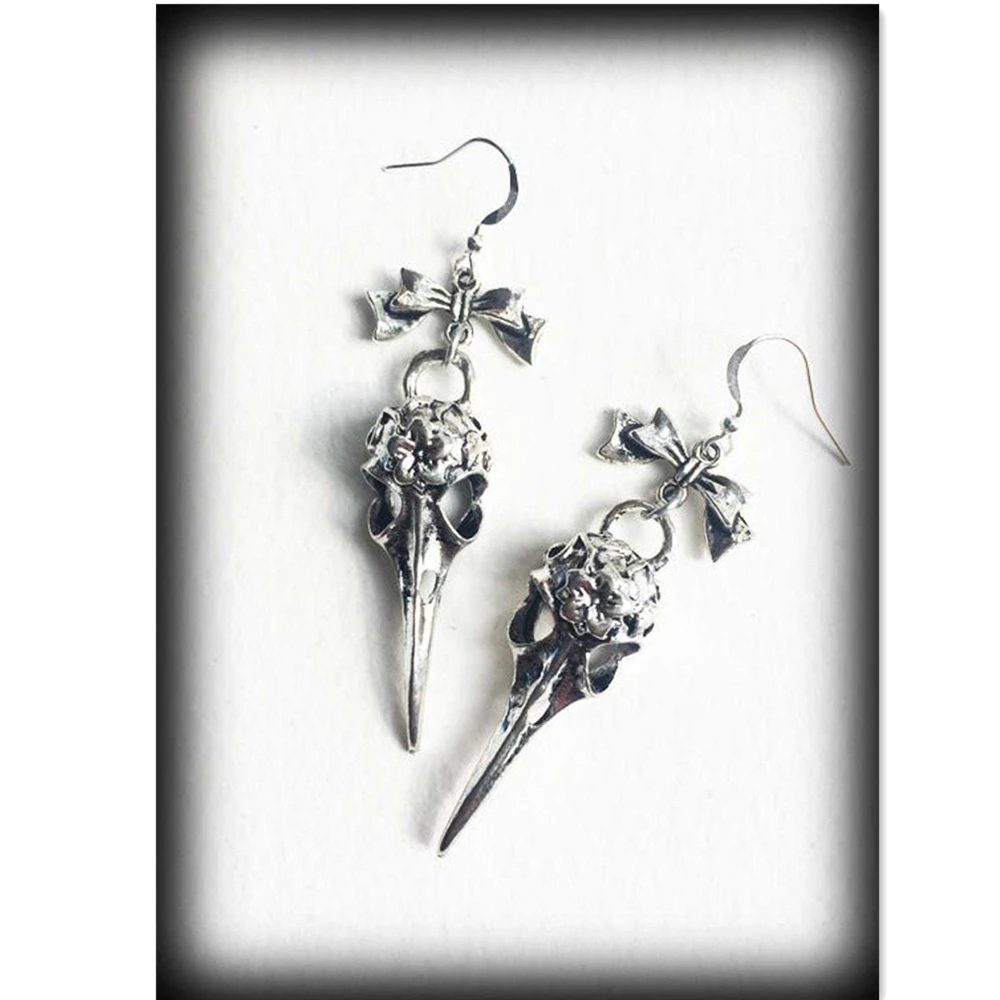 Antique Crow Raven Bird Skull Gothic Punk Vintage Dangle Butterfly Earrings Women Party Unique Gift Jewelry
Antique Crow Raven Bird Skull Gothic Punk Vintage Dangle Butterfly Earrings Women Party Unique Gift Jewelry