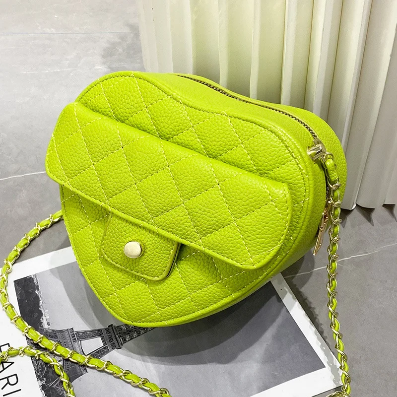 New Women's Bag 2022 Small Fragrance Heart-shaped Rhombus Love One-shoulder Messenger Bag Fashion Simple Ladies Bag 
New Women's Bag 2022 Small Fragrance Heart-shaped Rhombus Love One-shoulder Messenger Bag Fashion Simple Ladies Bag