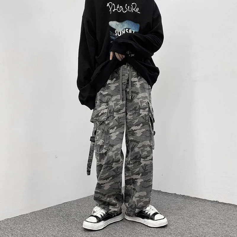 Cargo Pants Men's Vintage American Wide Leg Casual Trousers Jogers for Men Camouflage Pants Hip-Hop Streetwear Y2k Sweatpants
Cargo Pants Men's Vintage American Wide Leg Casual Trousers Jogers for Men Camouflage Pants Hip-Hop Streetwear Y2k Sweatpants