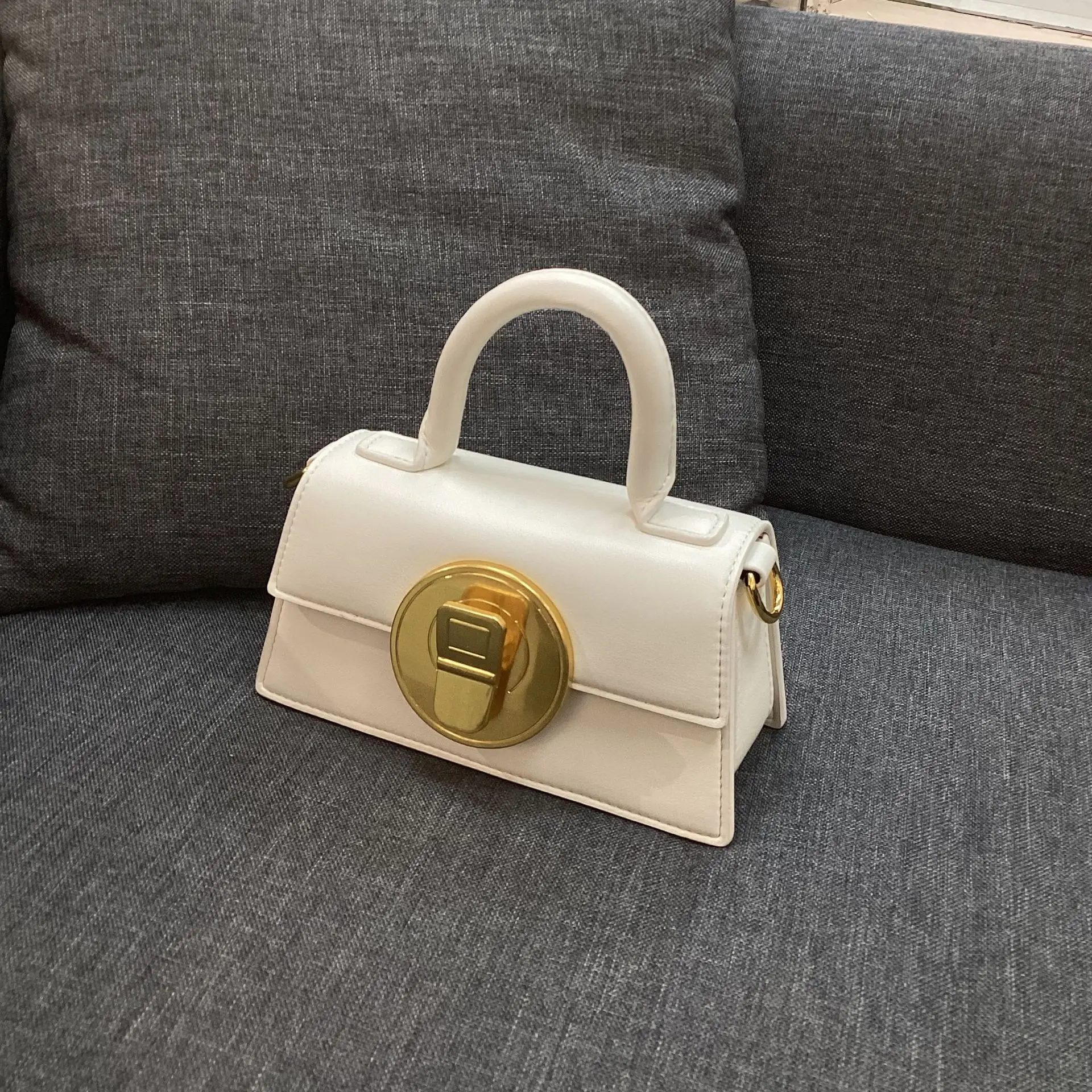 2022 New Design Women's Bag Leather Bag Shoulder Bag Cross Body Bag Hand Bag High Quality
2022 New Design Women's Bag Leather Bag Shoulder Bag Cross Body Bag Hand Bag High Quality