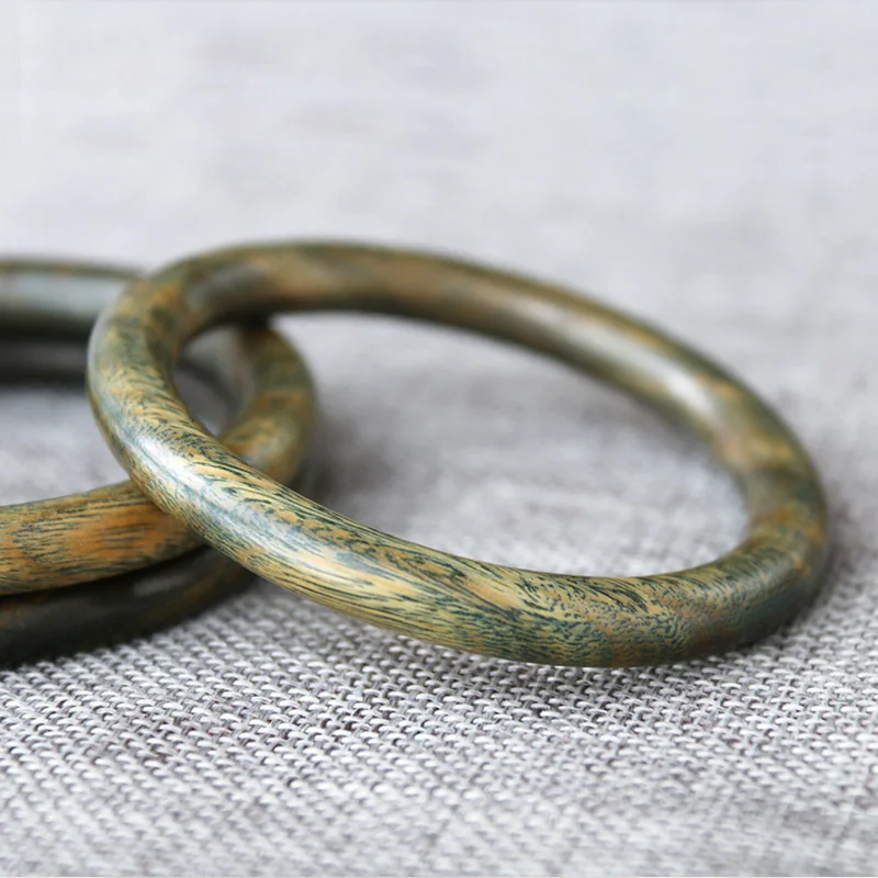 High Quality Natural Wood Green Sandalwood Bracelet HANDMADE Retro Minimalist Women Men Vintage Wooden Bangles Jewelry Gift
High Quality Natural Wood Green Sandalwood Bracelet HANDMADE Retro Minimalist Women Men Vintage Wooden Bangles Jewelry Gift