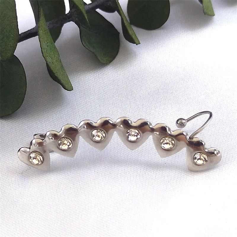 Vintage Heart Crystal Ear Bone Ear Cuff Women Girl Clip Earrings Silver Color Wrap Stud Jewelry Gift boucle oreille femme E9554
Vintage Heart Crystal Ear Bone Ear Cuff Women Girl Clip Earrings Silver Color Wrap Stud Jewelry Gift boucle oreille femme E9554