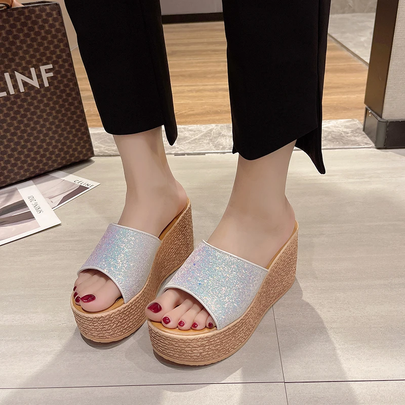 9cm wedges Heels slippers For Women 2022 Summer platform Casual leisure Woman Slides women Shoes female slippers Big Size 43
9cm wedges Heels slippers For Women 2022 Summer platform Casual leisure Woman Slides women Shoes female slippers Big Size 43