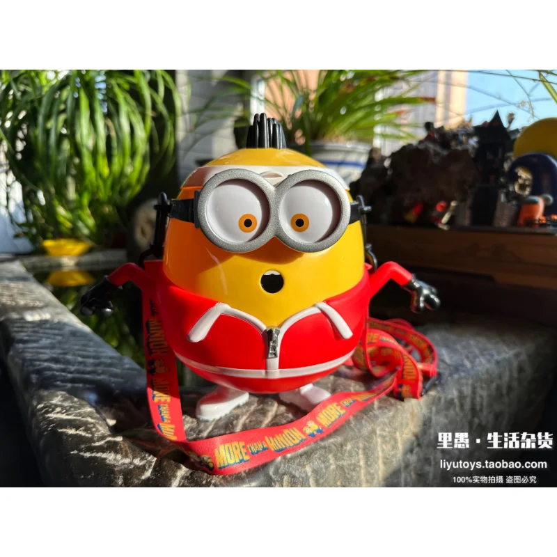 Подлинная фигурка Minionqs, модель в стиле Отто кунг-фу, ведро для хранения, подходящая для кросс-боди, украшения, аксессуары, коллекционная игрушка
Подлинная фигурка Minionqs, модель в стиле Отто кунг-фу, ведро для хранения, подходящая для кросс-боди, украшения, аксессуары, коллекционная игрушка