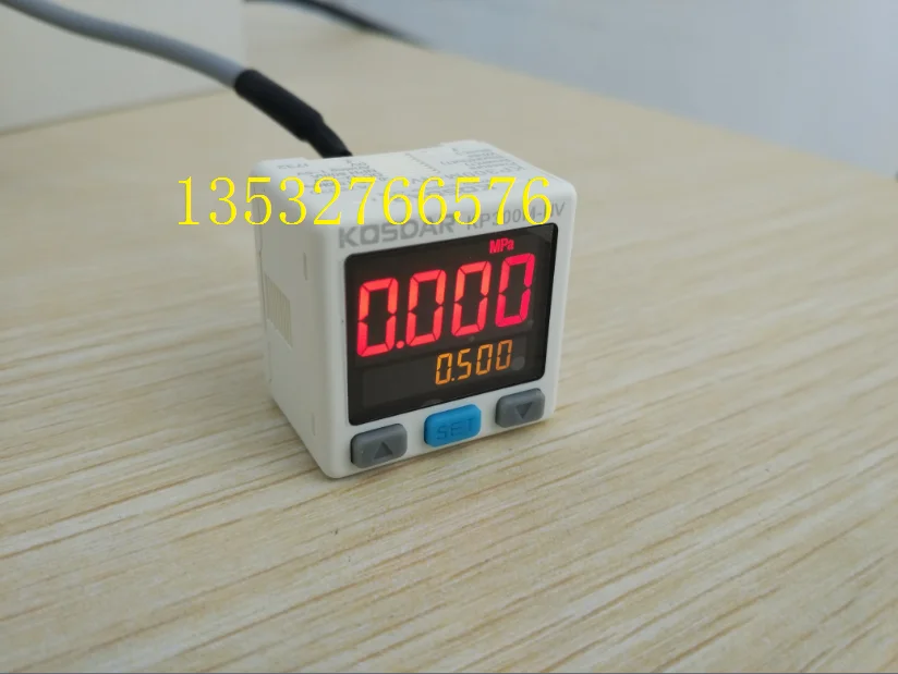 Pressure switch digital display pressure gauge air compressor filling pressure sensor leakage detection 1-5V analog quantity
Pressure switch digital display pressure gauge air compressor filling pressure sensor leakage detection 1-5V analog quantity