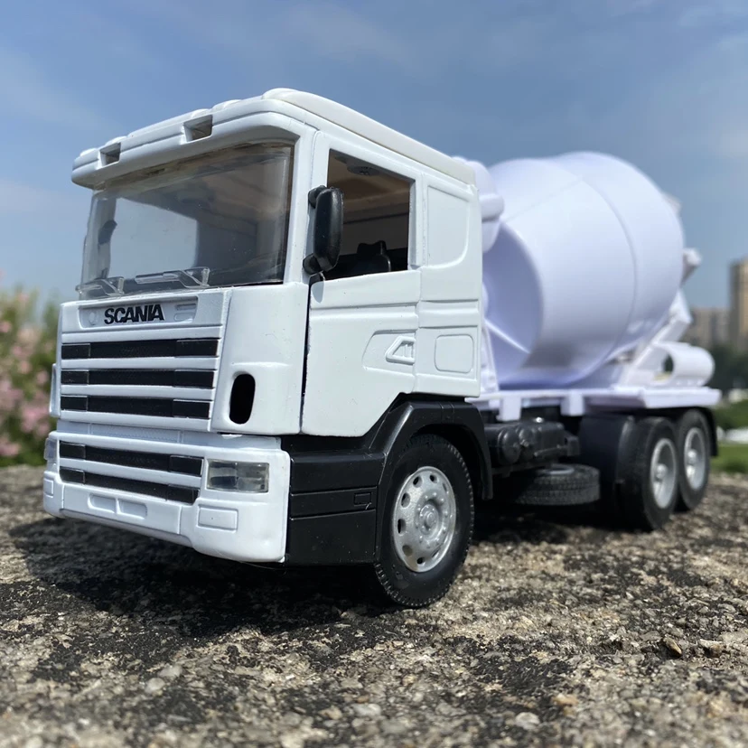 Модель автомобиля из сплава SCANIA 1/32, Литые металлические тяжелые цементные миксеры, грузовые автомобили, модель автомобиля, коллекция модел...
Модель автомобиля из сплава SCANIA 1/32, Литые металлические тяжелые цементные миксеры, грузовые автомобили, модель автомобиля, коллекция модел...