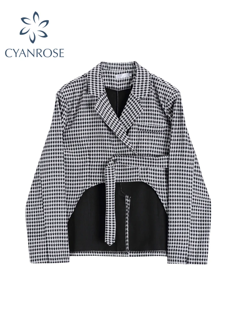 Vintage Plaid Jacket Women Korean Style V-neck Elegant Single Breasted Blazer Female Streetwear Harajuku Long Sleeve Suit Coat
Vintage Plaid Jacket Women Korean Style V-neck Elegant Single Breasted Blazer Female Streetwear Harajuku Long Sleeve Suit Coat