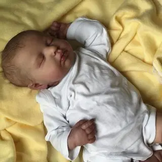 50CM Already Painted Doll LouLou Newborn Baby Reborn Doll Hand Paint with Genesis High Quality Collectible Art Doll
50CM Already Painted Doll LouLou Newborn Baby Reborn Doll Hand Paint with Genesis High Quality Collectible Art Doll