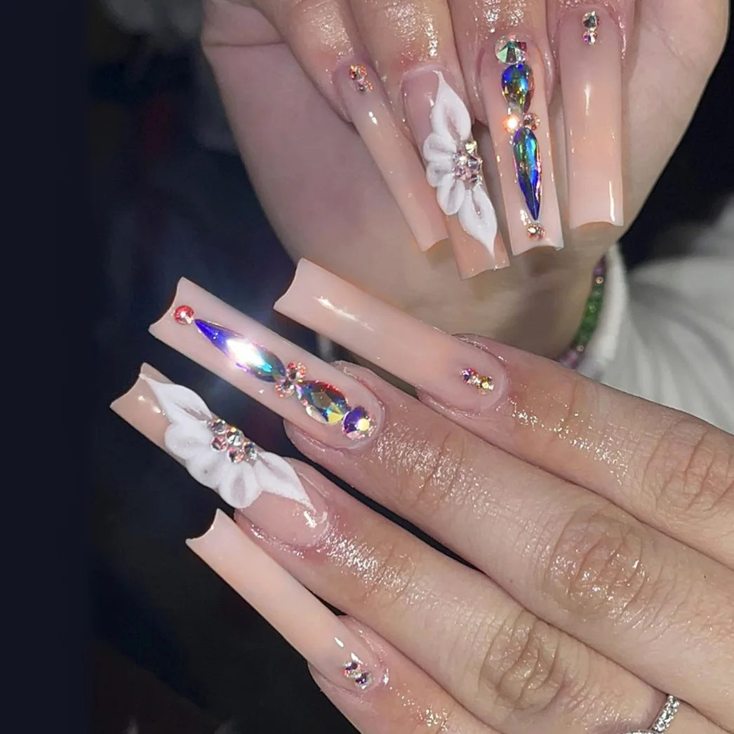3D fake nails set press on faux ongles french long coffin tips nude pink diamond glitter design DIY manicure supplies false nail
3D fake nails set press on faux ongles french long coffin tips nude pink diamond glitter design DIY manicure supplies false nail