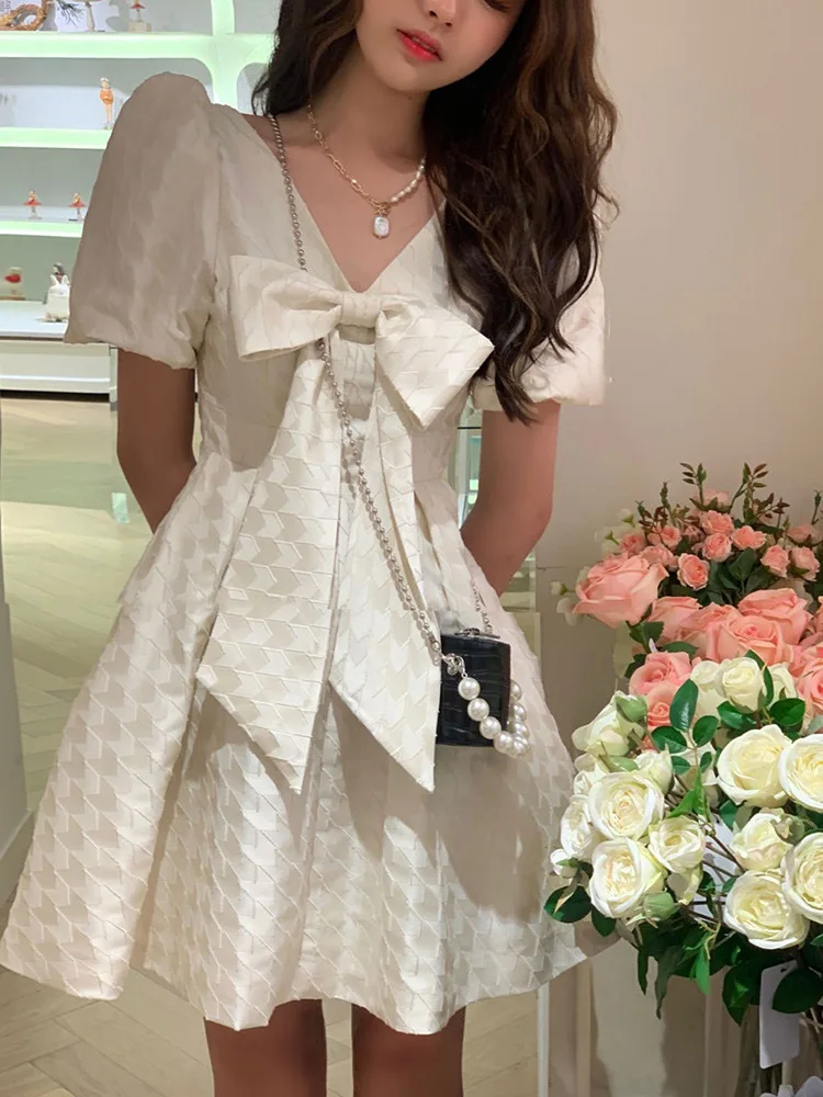 Minority Waffle Dress Summer Foreign Style Sweet Bubble Sleeve Bow A-line Skirt French Short Sleeve Elegant Casual Women's Wear
Minority Waffle Dress Summer Foreign Style Sweet Bubble Sleeve Bow A-line Skirt French Short Sleeve Elegant Casual Women's Wear