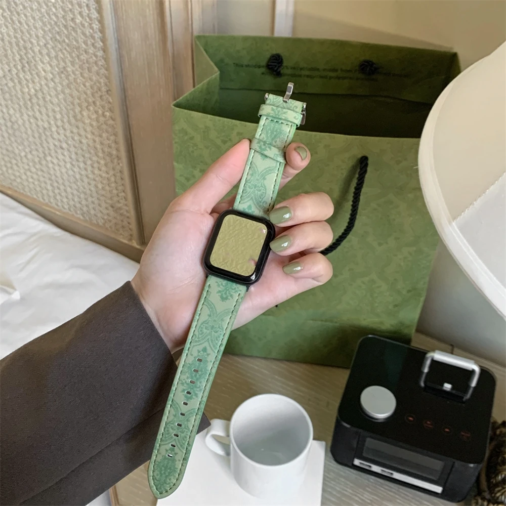 Luxury Vintage Floral Pattern Band For Apple Watch 9 8 7 6 5 4 3 2 SE Ultra Retro Leather Strap For iWatch 41mm 49 45 42 40 38
Luxury Vintage Floral Pattern Band For Apple Watch 9 8 7 6 5 4 3 2 SE Ultra Retro Leather Strap For iWatch 41mm 49 45 42 40 38
