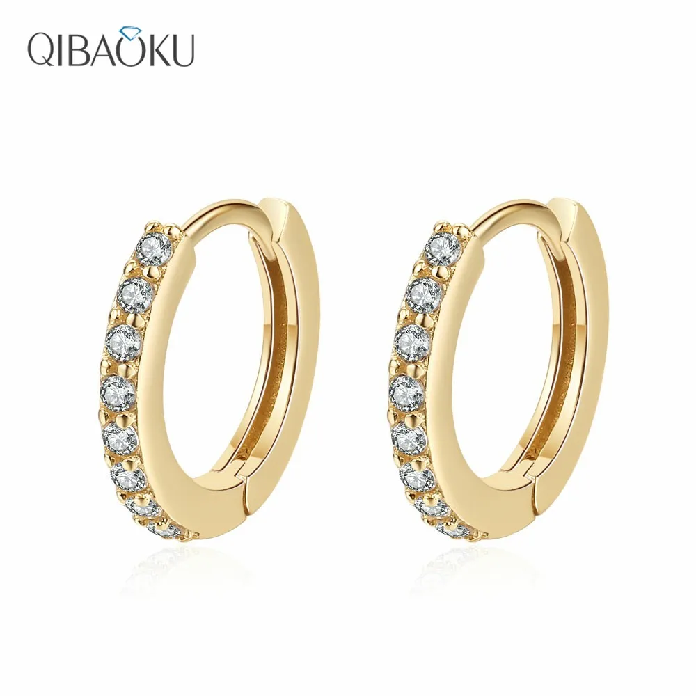 Женские серьги-кольца из серебра 925 пробы с фианитом
Женские серьги-кольца из серебра 925 пробы с фианитом