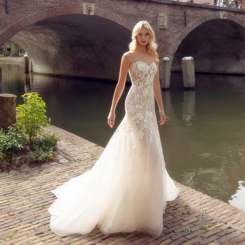 Sexy Strapless Appliques Lace Mermaid Wedding Dress Backless Illusion Custom Made Short Train Bridal Dresses Robe De Mariée
Sexy Strapless Appliques Lace Mermaid Wedding Dress Backless Illusion Custom Made Short Train Bridal Dresses Robe De Mariée