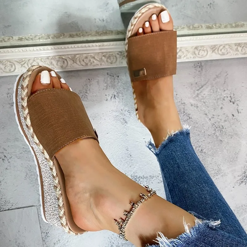Womens High Heels Sandal Thick Bottom Casual Shoes Ladies Leisure Summer Wedges Sandals Woman Shoes Women Platform Mules Slipper
Womens High Heels Sandal Thick Bottom Casual Shoes Ladies Leisure Summer Wedges Sandals Woman Shoes Women Platform Mules Slipper