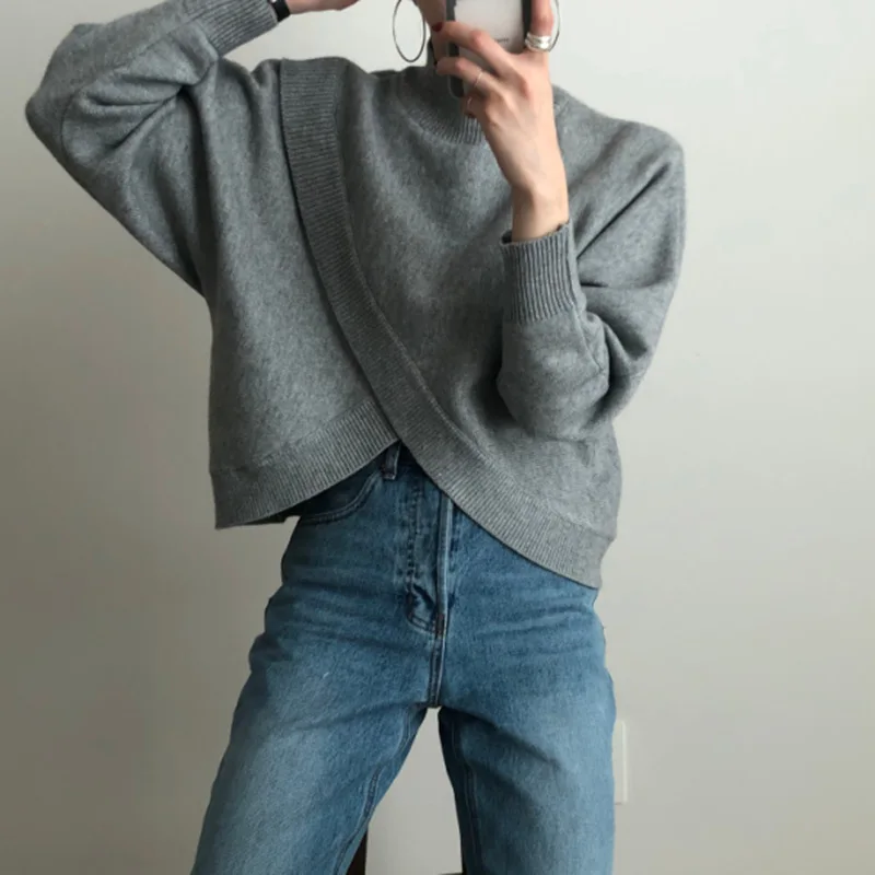 2022 New Winter Fashion Half-turtleneck Knitwear Women Loose Sweater Jumpers Autumn Cross Split Female Warmth Knitted Pullovers
2022 New Winter Fashion Half-turtleneck Knitwear Women Loose Sweater Jumpers Autumn Cross Split Female Warmth Knitted Pullovers