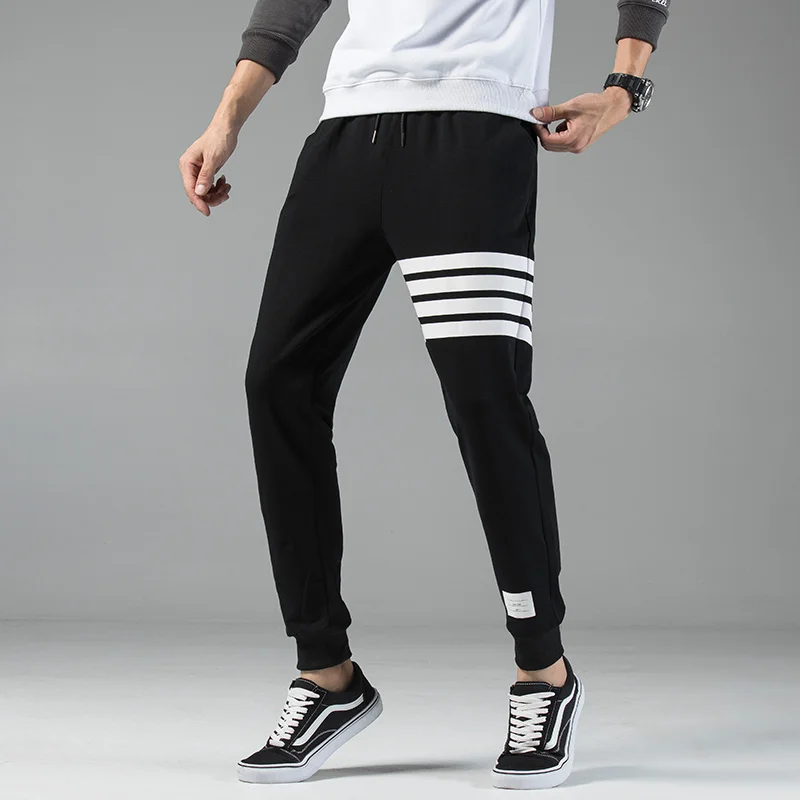 New 2023 Cotton Hip Hop Men's streetwear Pants Fashion Pencil Pants Men ankle-length Drawstring Trousers For Men Casual Joggers
New 2023 Cotton Hip Hop Men's streetwear Pants Fashion Pencil Pants Men ankle-length Drawstring Trousers For Men Casual Joggers