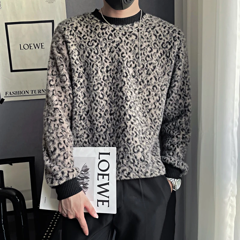 Vintage Jacquard Men's Knitted Pullover 2021 Autumn Winter Long Sleeve Fleece Casual Sweater Hip Hop Social Streetwear Man Tops
Vintage Jacquard Men's Knitted Pullover 2021 Autumn Winter Long Sleeve Fleece Casual Sweater Hip Hop Social Streetwear Man Tops