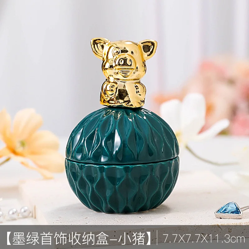 Мини-банка для украшений в нордическом стиле
Мини-банка для украшений в нордическом стиле