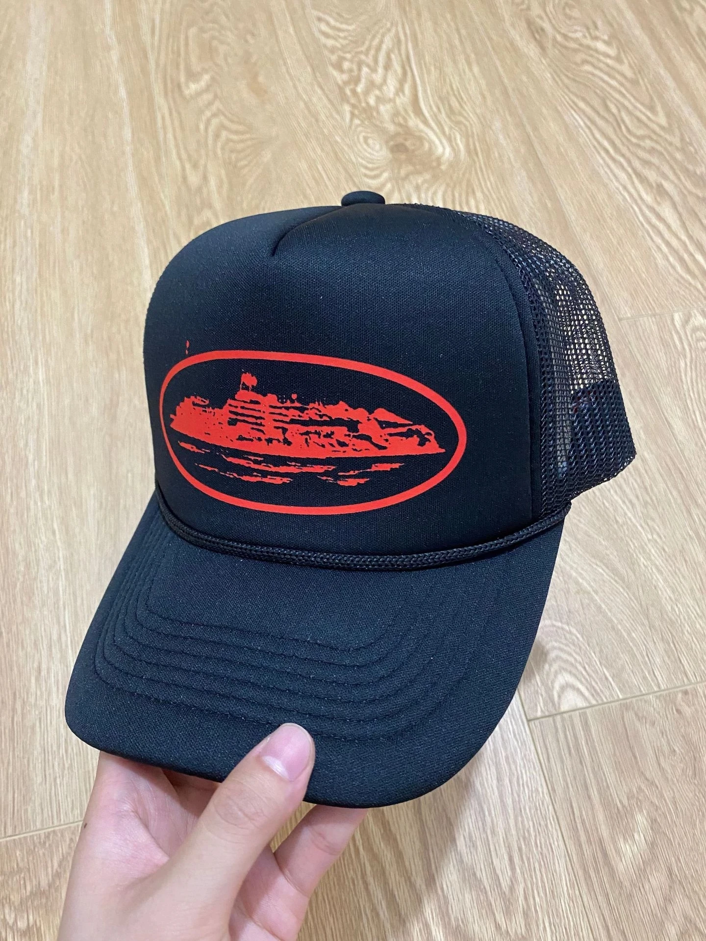 New 2022 Cench Ship TRUCKER HAT retro truck hat baseball cap Atlanta limited trend street skateboard hat curved brim R82
New 2022 Cench Ship TRUCKER HAT retro truck hat baseball cap Atlanta limited trend street skateboard hat curved brim R82