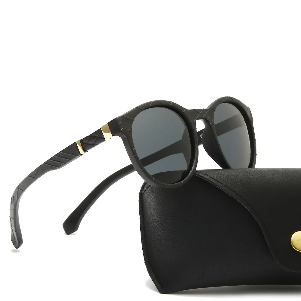 Round Frame Discoloration Night Vision Polarized Sunglasses For Men Women Brand Design Male Ladies Driving Polaroid Glasses 2022
Round Frame Discoloration Night Vision Polarized Sunglasses For Men Women Brand Design Male Ladies Driving Polaroid Glasses 2022