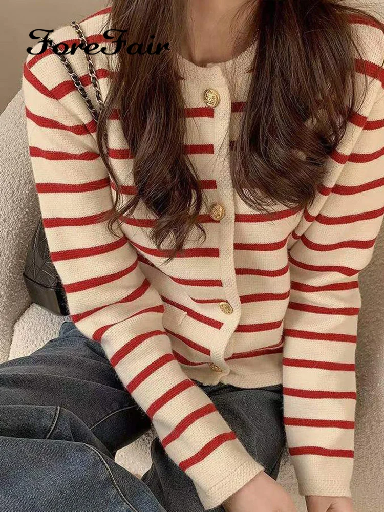 Forefair Fashion Sweater Cardigan White Black Striped Knitted Sweater Women Winter Short Casual Long Sleeve Basic Female Outfit
Forefair Fashion Sweater Cardigan White Black Striped Knitted Sweater Women Winter Short Casual Long Sleeve Basic Female Outfit