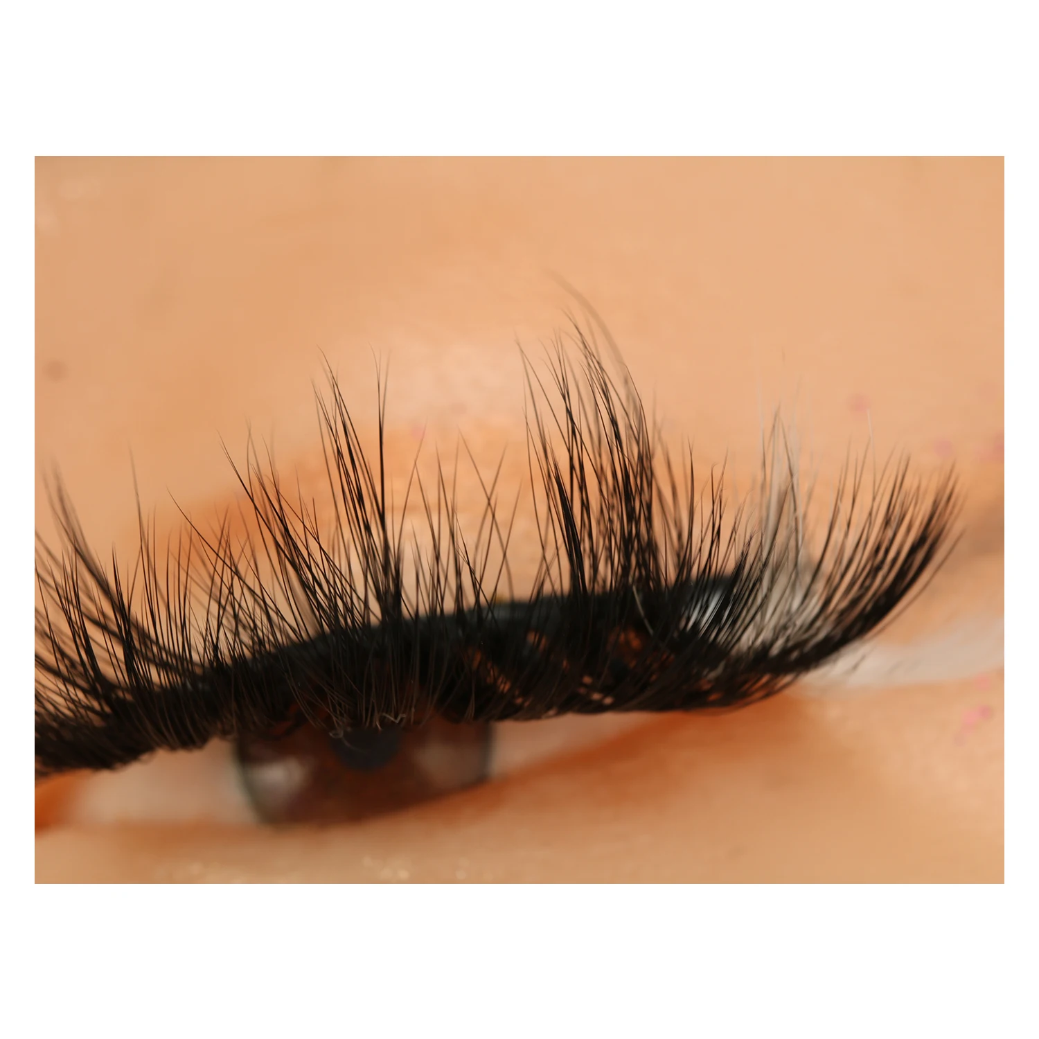 White Eye Natural Lash Colorful Faux Mink Eyelashes Silk High Quality Cotton Band Feeling Soft Reusable Shegoal Factory
White Eye Natural Lash Colorful Faux Mink Eyelashes Silk High Quality Cotton Band Feeling Soft Reusable Shegoal Factory