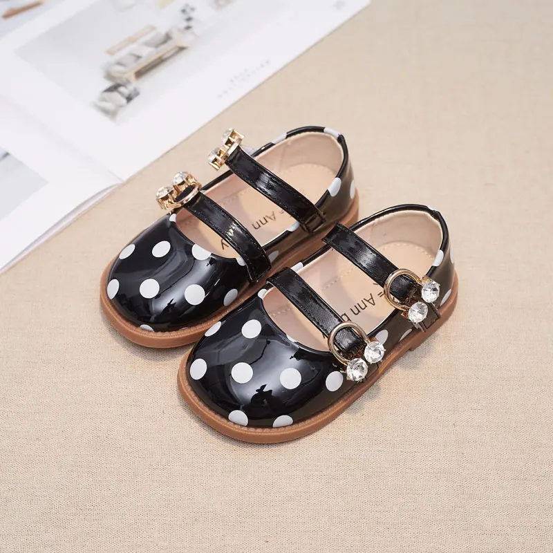 Little Kid Double Strap Shoes Girl Baby Dot Hook and Loop Mary Jane Shoe 2022 Spring Patent Leather Round Toes Shoe 21-30
Little Kid Double Strap Shoes Girl Baby Dot Hook and Loop Mary Jane Shoe 2022 Spring Patent Leather Round Toes Shoe 21-30