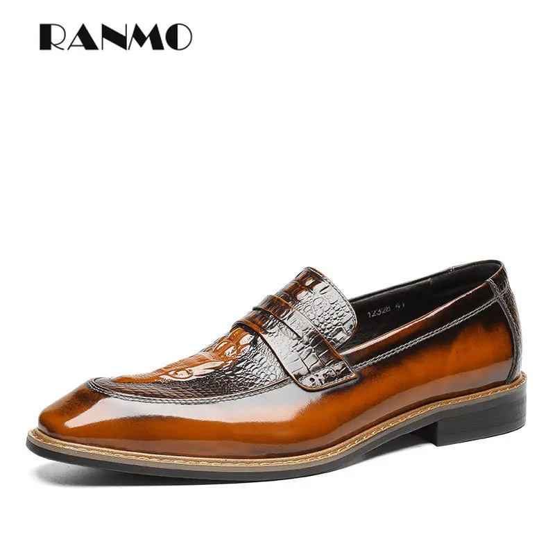 2023 New style men's formal leather shoes in spring and summer 3D dragon head embossed fashion men's shoes
2023 New style men's formal leather shoes in spring and summer 3D dragon head embossed fashion men's shoes