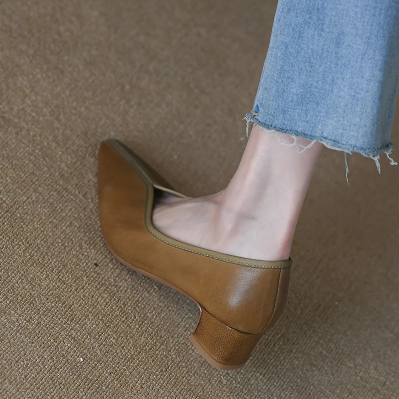 Thick Heels Women Cowhide Shoes On Heel 4.5 CM French Style Cozy Med Heels Spring Autumn Lady Vintage Pumps Slip On Daliy Shoes
Thick Heels Women Cowhide Shoes On Heel 4.5 CM French Style Cozy Med Heels Spring Autumn Lady Vintage Pumps Slip On Daliy Shoes