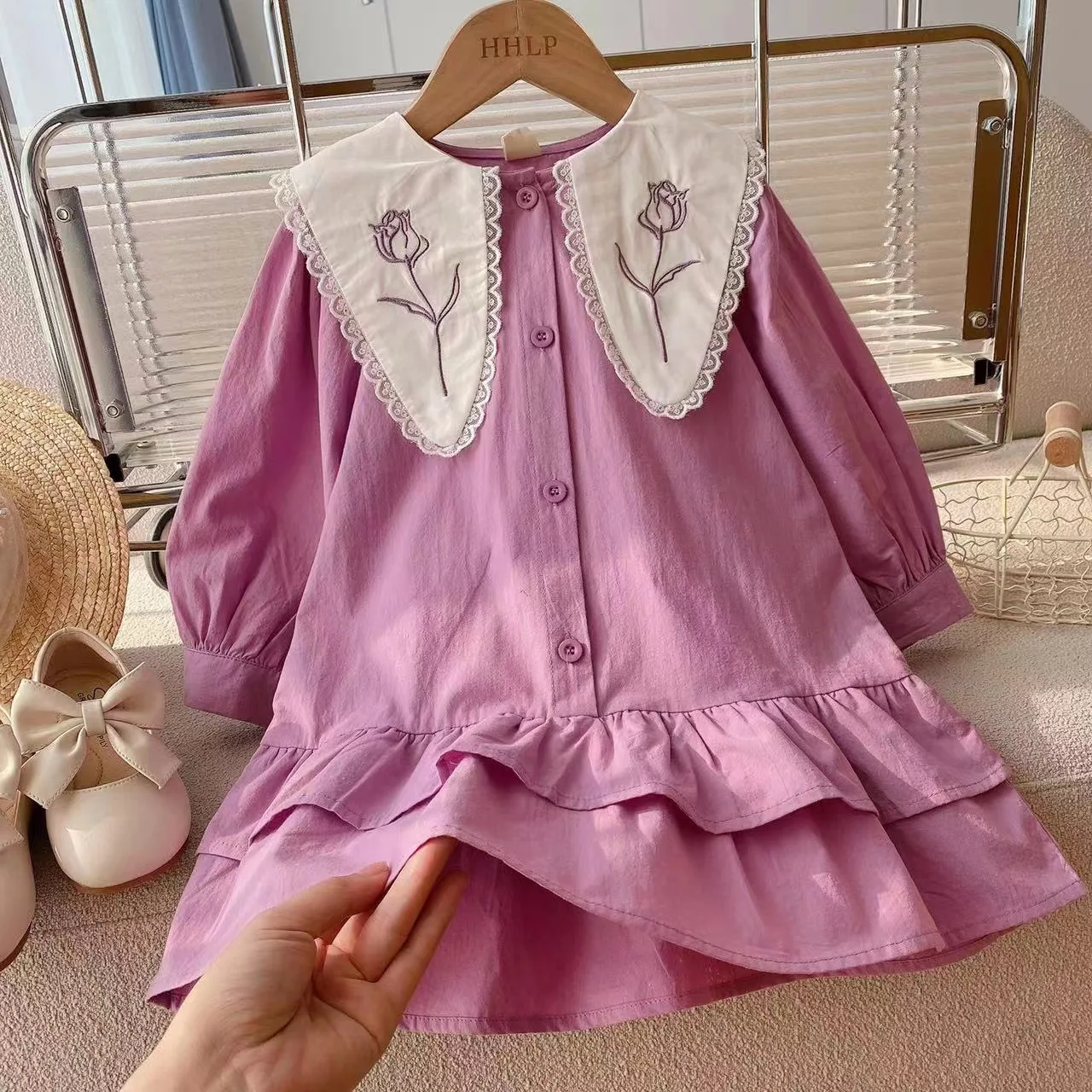 Summer Baby Girl New Dress Cotton Linen Big Turn Down Collar Princess Dresses 2023 Children Korean Style Kids Casual Clothing 
Summer Baby Girl New Dress Cotton Linen Big Turn Down Collar Princess Dresses 2023 Children Korean Style Kids Casual Clothing