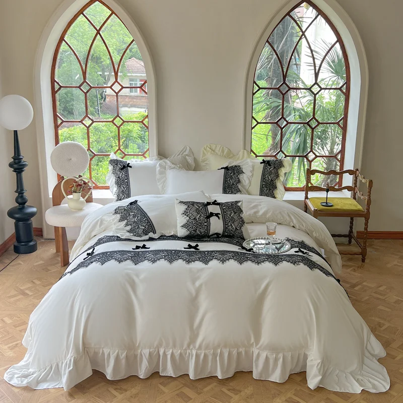 White French Vintage Princess Style Bedding Set Black Lace Patchwork Embroidery Ruffles Duvet Cover Set Bed Sheet Pillowcases
White French Vintage Princess Style Bedding Set Black Lace Patchwork Embroidery Ruffles Duvet Cover Set Bed Sheet Pillowcases