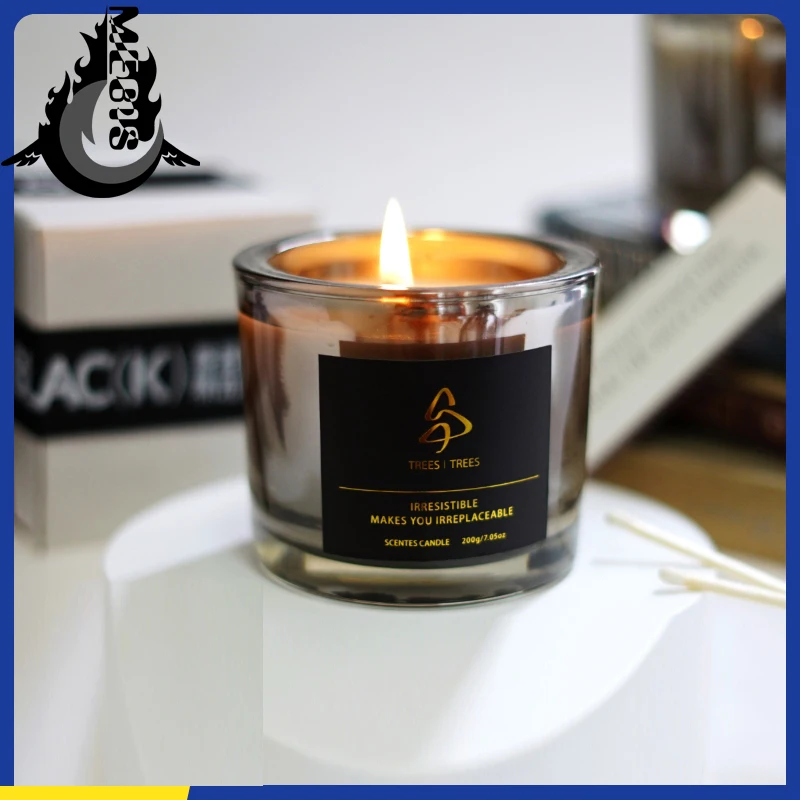 Decor Soy Wax Candle Glass Jar Luxury Black Container Scented Candle for Men Verbena Hyacinth Flavor candles for decoration
Decor Soy Wax Candle Glass Jar Luxury Black Container Scented Candle for Men Verbena Hyacinth Flavor candles for decoration