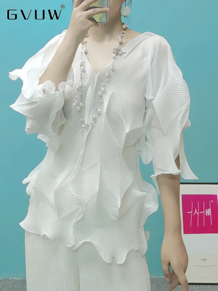 GVUW 2023 Summer Diamond Pleated T-shirt For Women New V-neck Solid Three Quarter Sleeve Loose Casual Female Elegant Top 17J1676
GVUW 2023 Summer Diamond Pleated T-shirt For Women New V-neck Solid Three Quarter Sleeve Loose Casual Female Elegant Top 17J1676