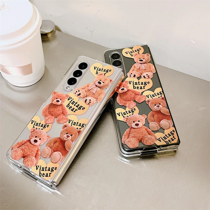 Teddy Bear Heart Support Mobile Phone Case for Samsung Galaxy Z Fold 3 5G Hard PC Back Cover for ZFold3 Case Protective Shell
Teddy Bear Heart Support Mobile Phone Case for Samsung Galaxy Z Fold 3 5G Hard PC Back Cover for ZFold3 Case Protective Shell