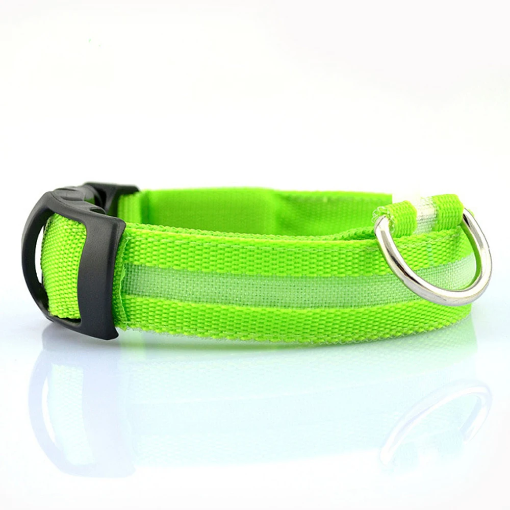 Safety LED USB Rechargeable Nylon Dog Collar Glow In Dark Multi Color Saft Night LED USB Pet Collar Adjustable Pet Leash Supply
Safety LED USB Rechargeable Nylon Dog Collar Glow In Dark Multi Color Saft Night LED USB Pet Collar Adjustable Pet Leash Supply