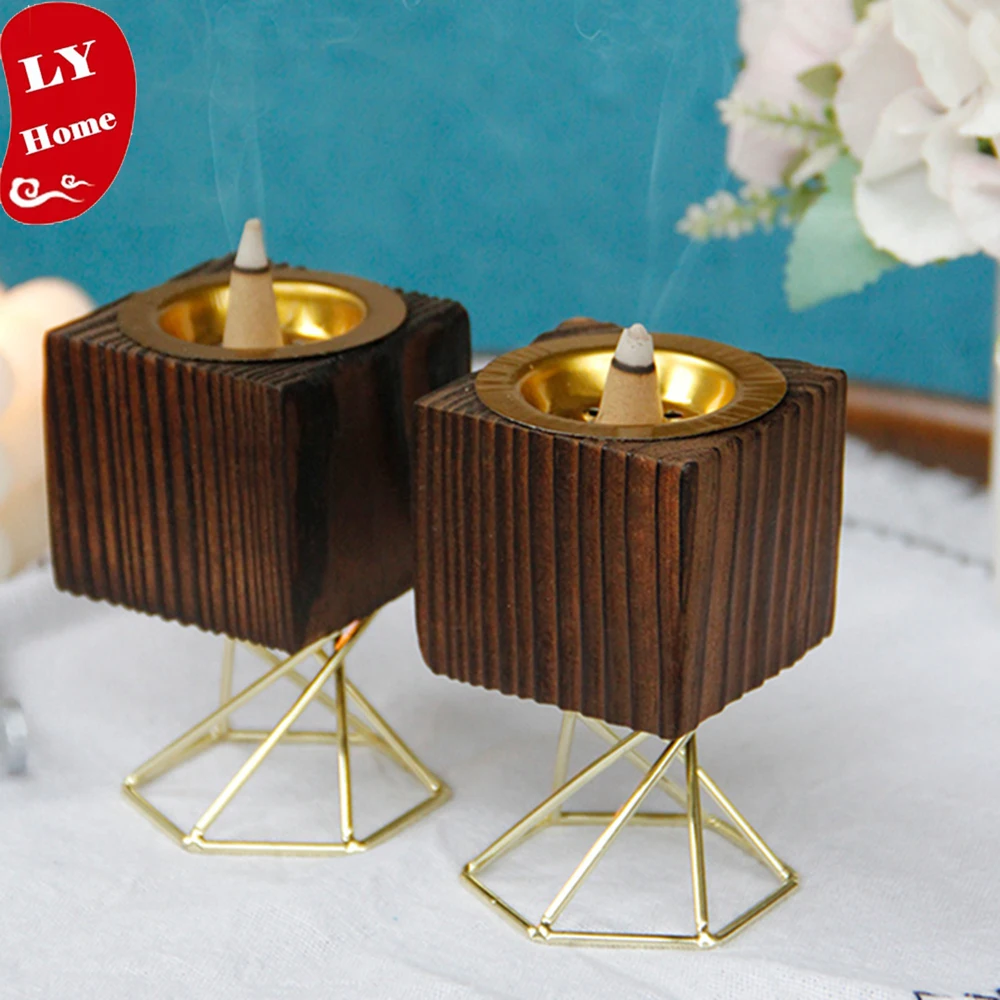 Wooden Incense Charcoal Burner Ramdan Party Gift Decor Small Square Simple Incense Burner
Wooden Incense Charcoal Burner Ramdan Party Gift Decor Small Square Simple Incense Burner