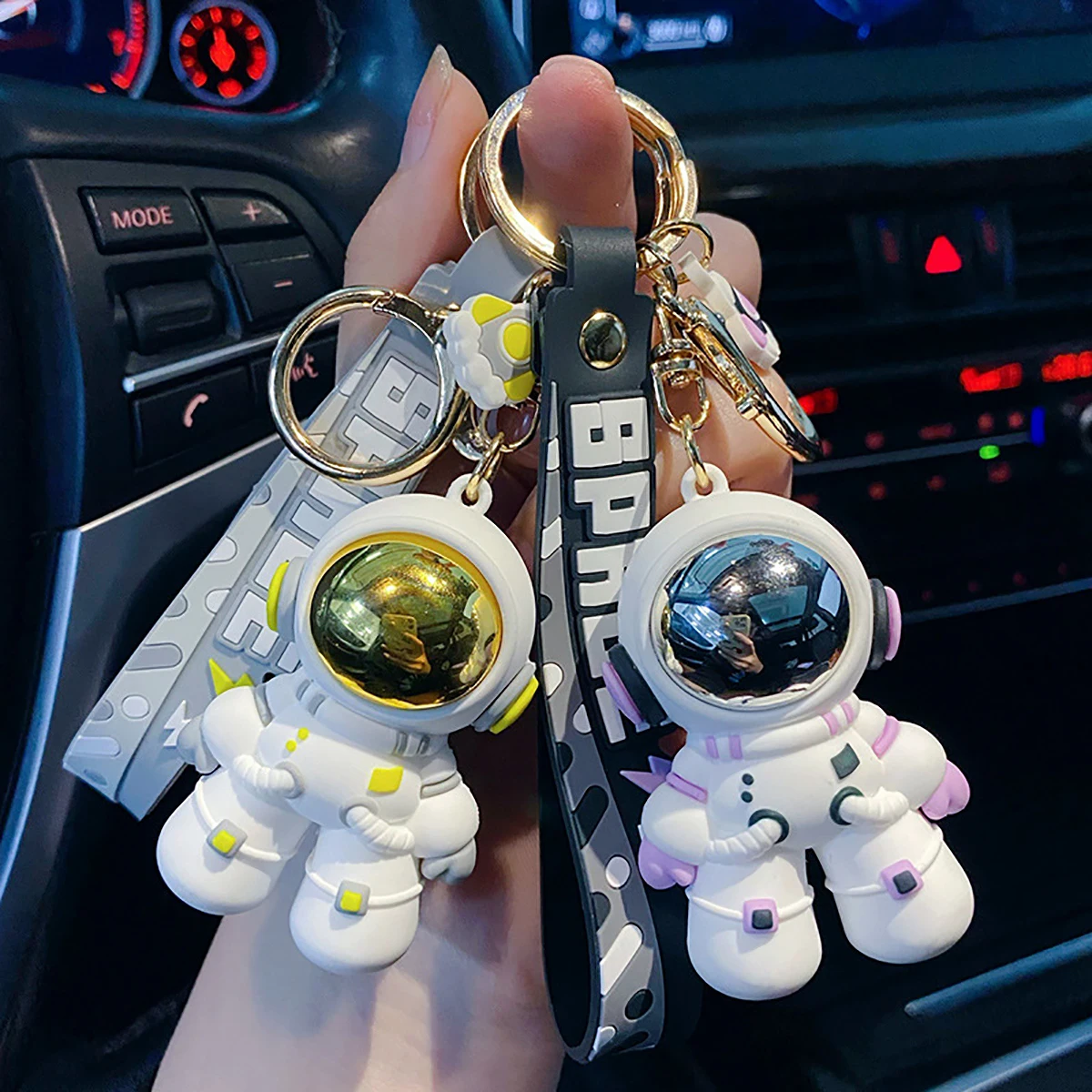 Cartoon Cool Astronaut Dripping Delicate Keychain Trend Fashion Car Key Pendant Cute Backpack Schoolbag Ornament Wholesale
Cartoon Cool Astronaut Dripping Delicate Keychain Trend Fashion Car Key Pendant Cute Backpack Schoolbag Ornament Wholesale